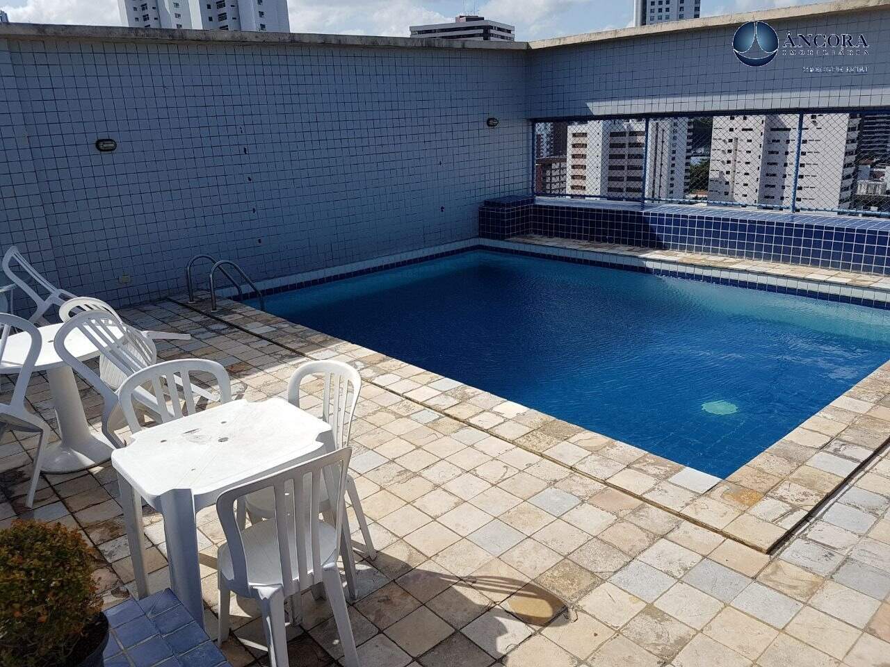 Apartamento para aluguel no Graças: 