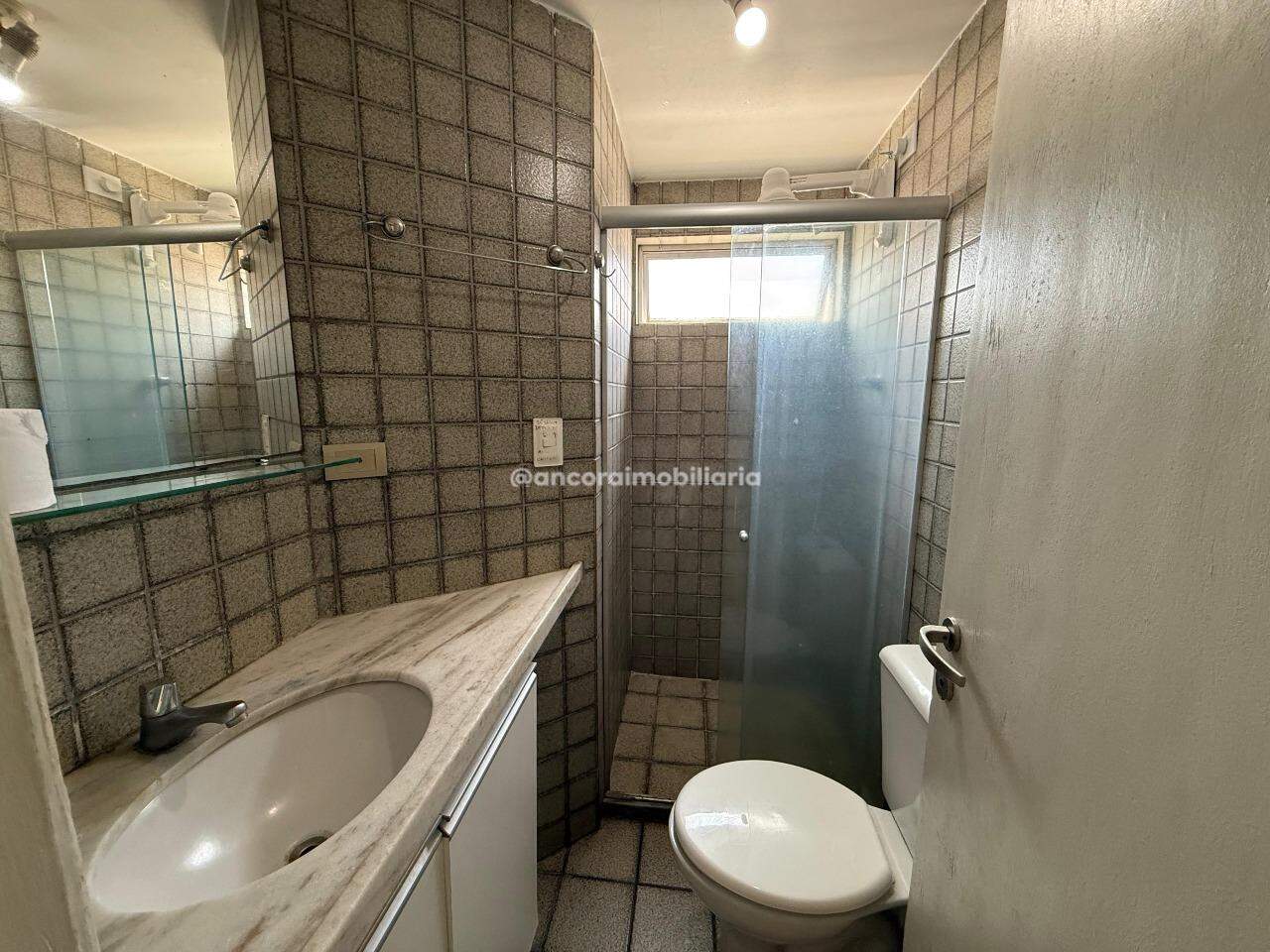 Apartamento para aluguel no Graças: 