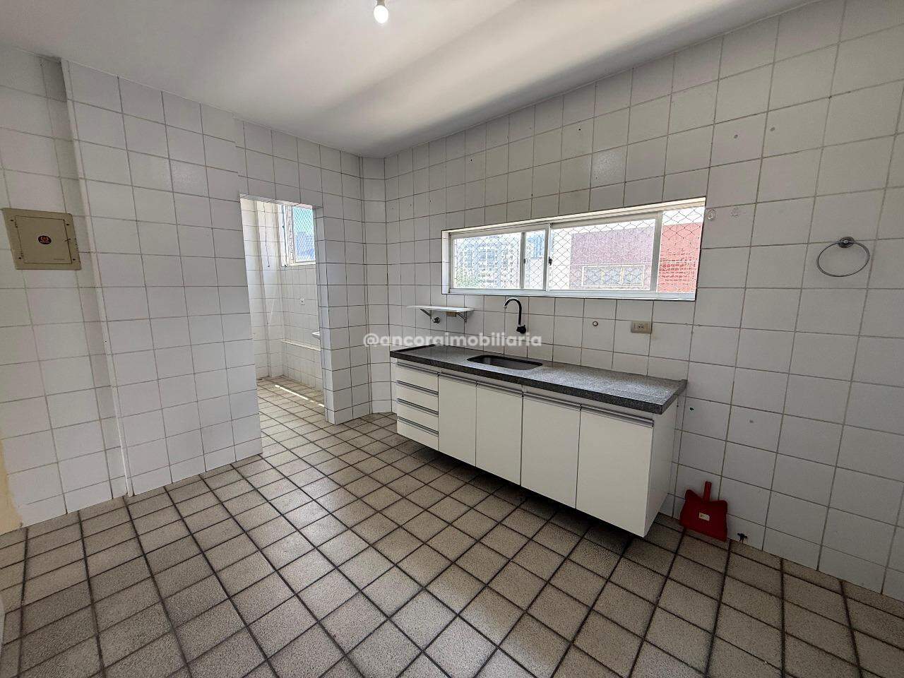 Apartamento para aluguel no Graças: 