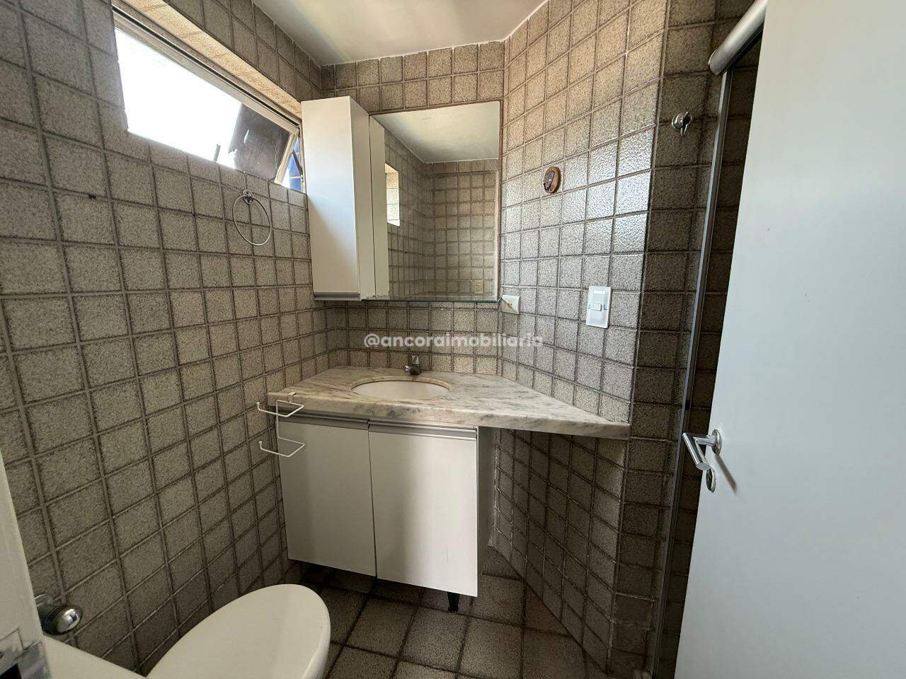 Apartamento para aluguel no Graças: 
