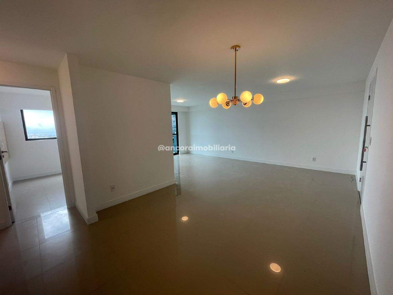 Apartamento para aluguel no Ilha do Retiro: 