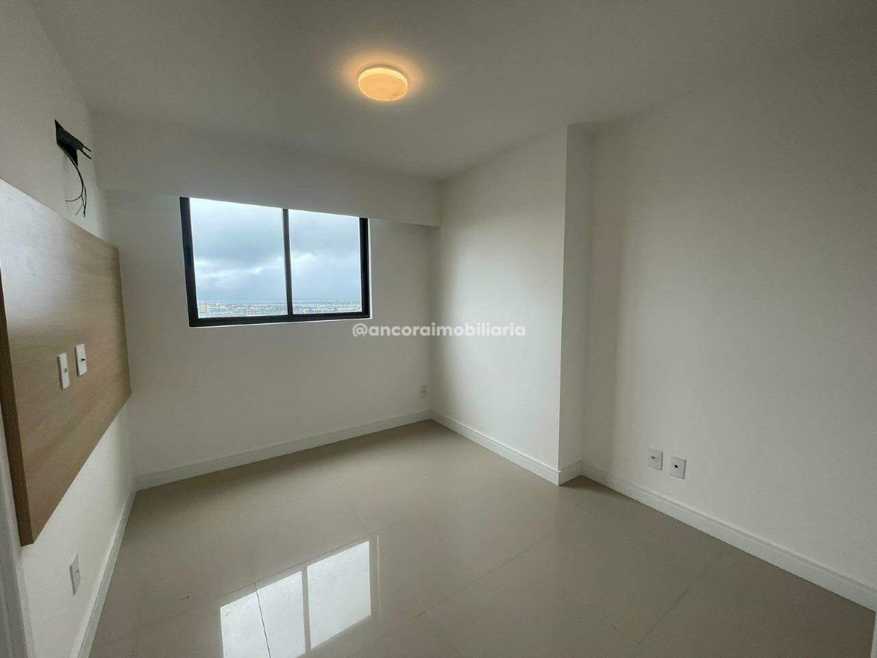 Apartamento para aluguel no Ilha do Retiro: 