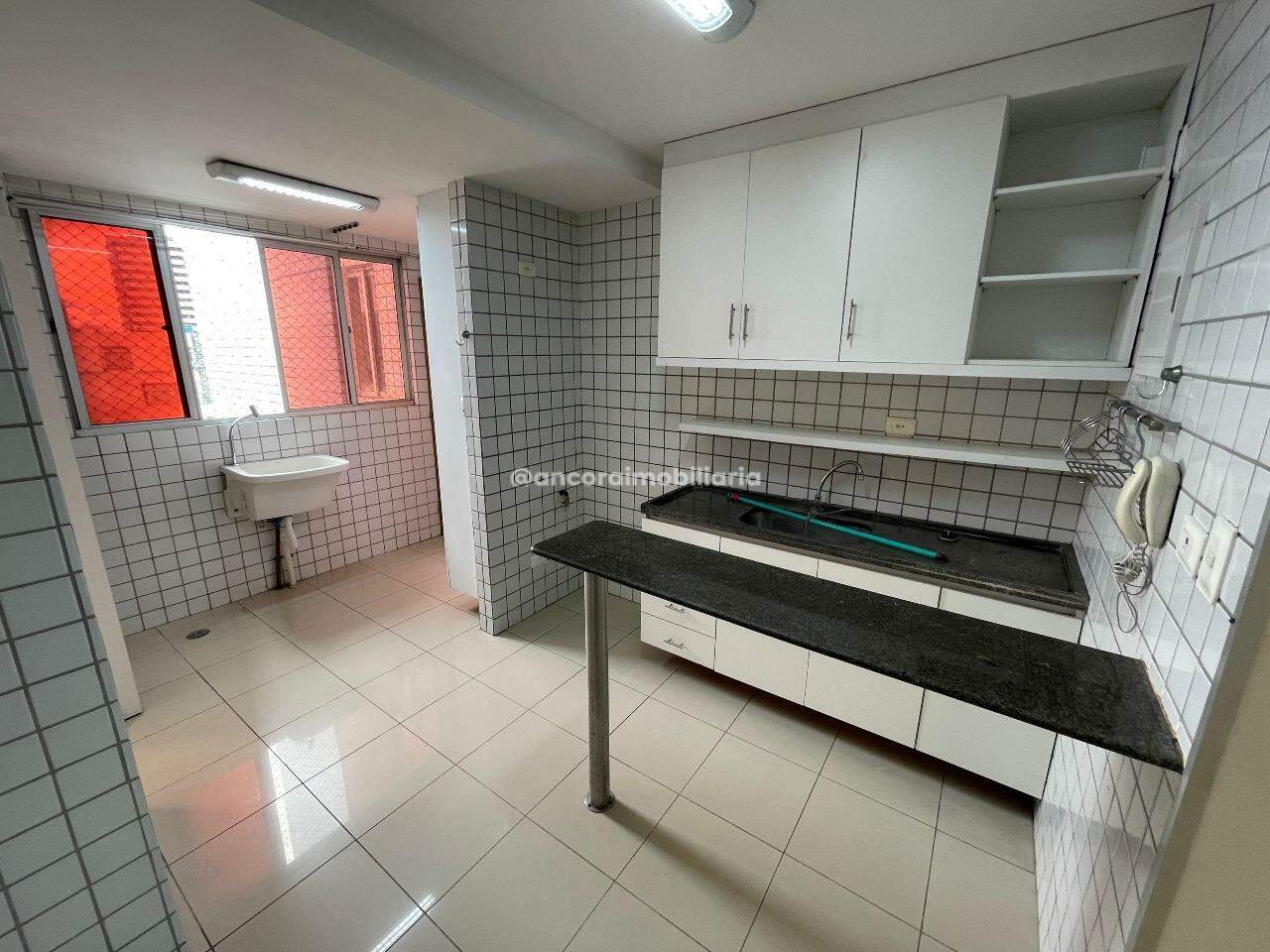 Apartamento para aluguel no Graças: