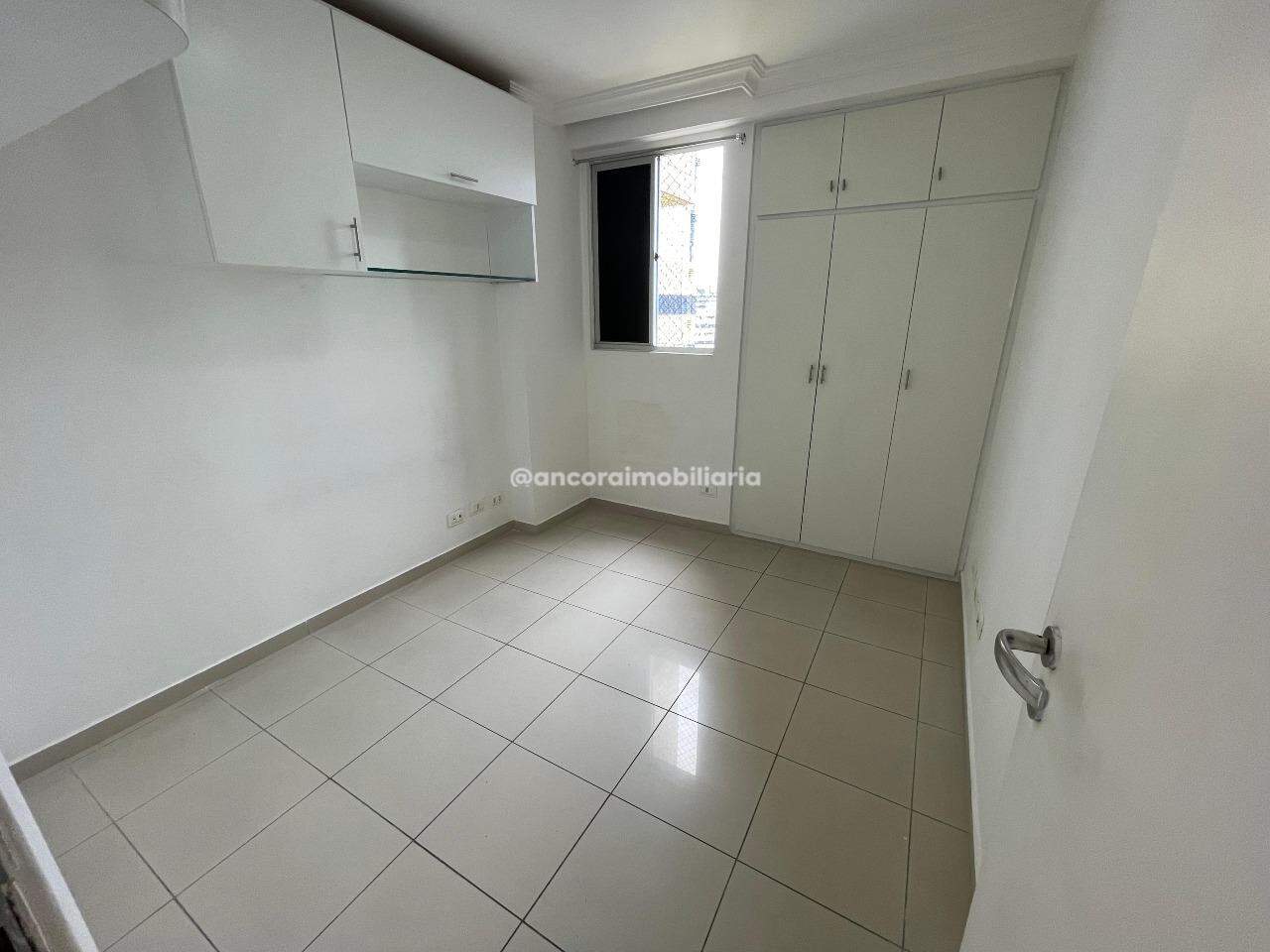 Apartamento para aluguel no Graças: