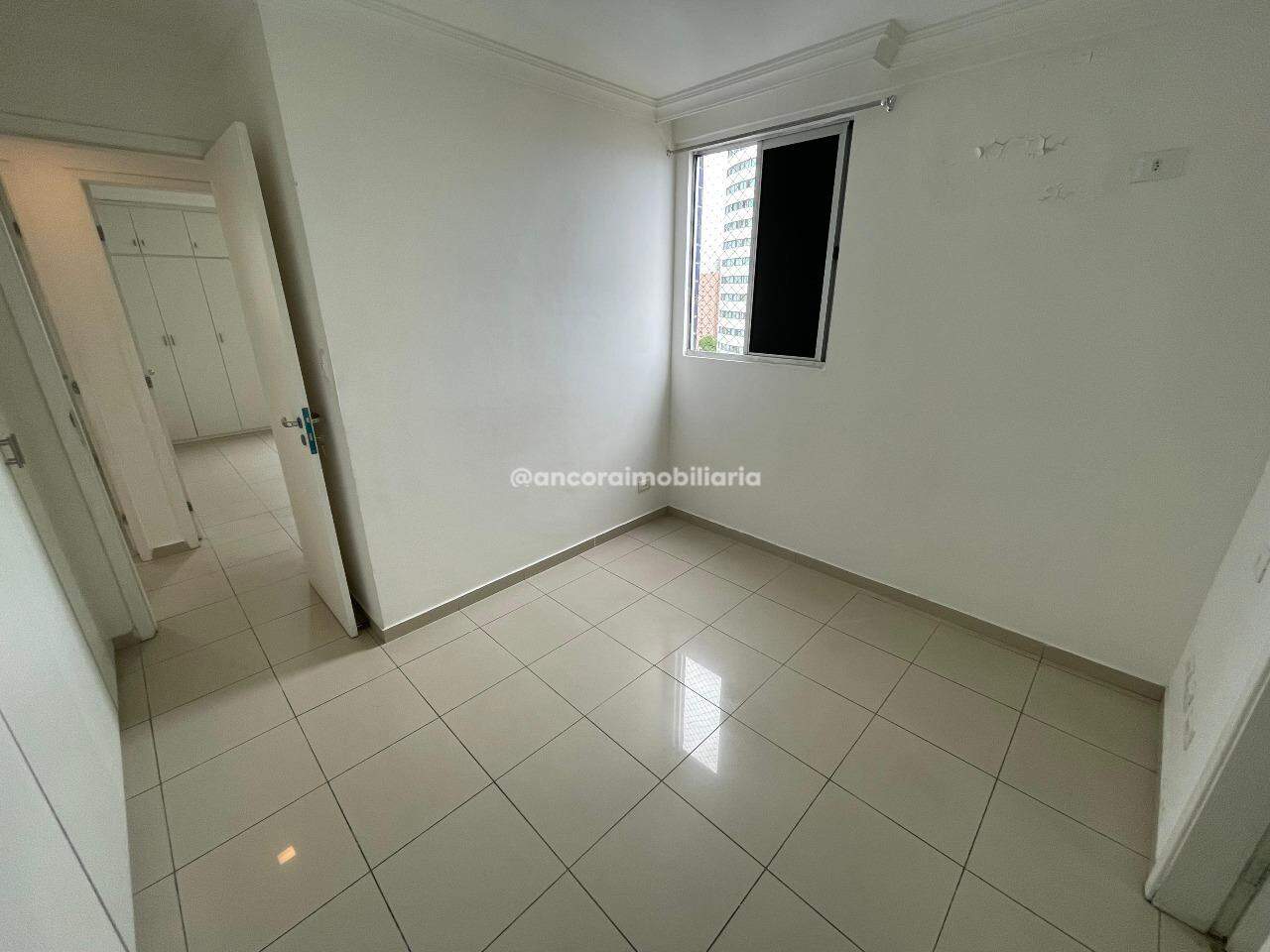 Apartamento para aluguel no Graças: