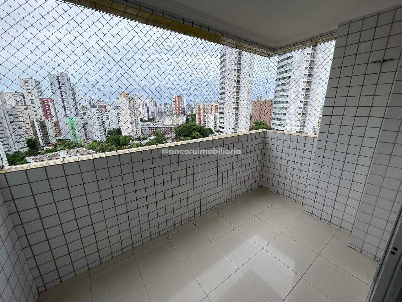 Apartamento para aluguel no Graças: