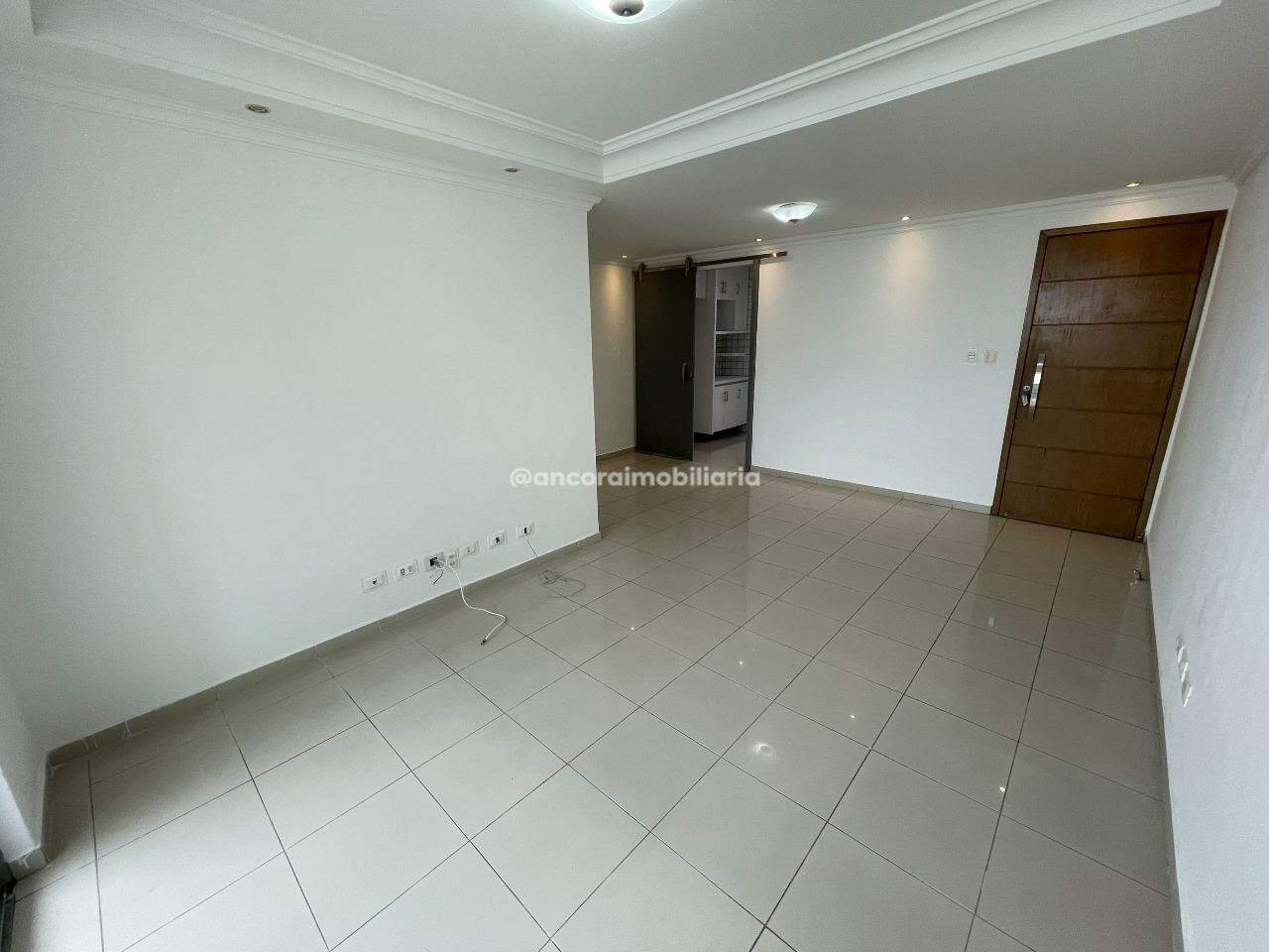 Apartamento para aluguel no Graças: