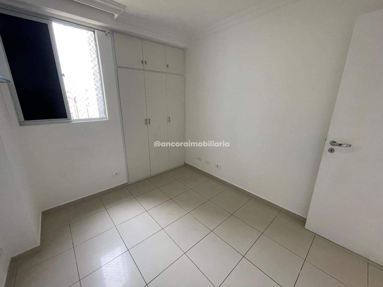 Apartamento para aluguel no Graças: