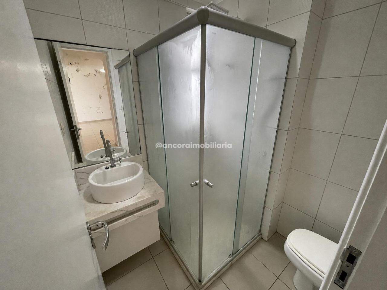 Apartamento para aluguel no Graças: