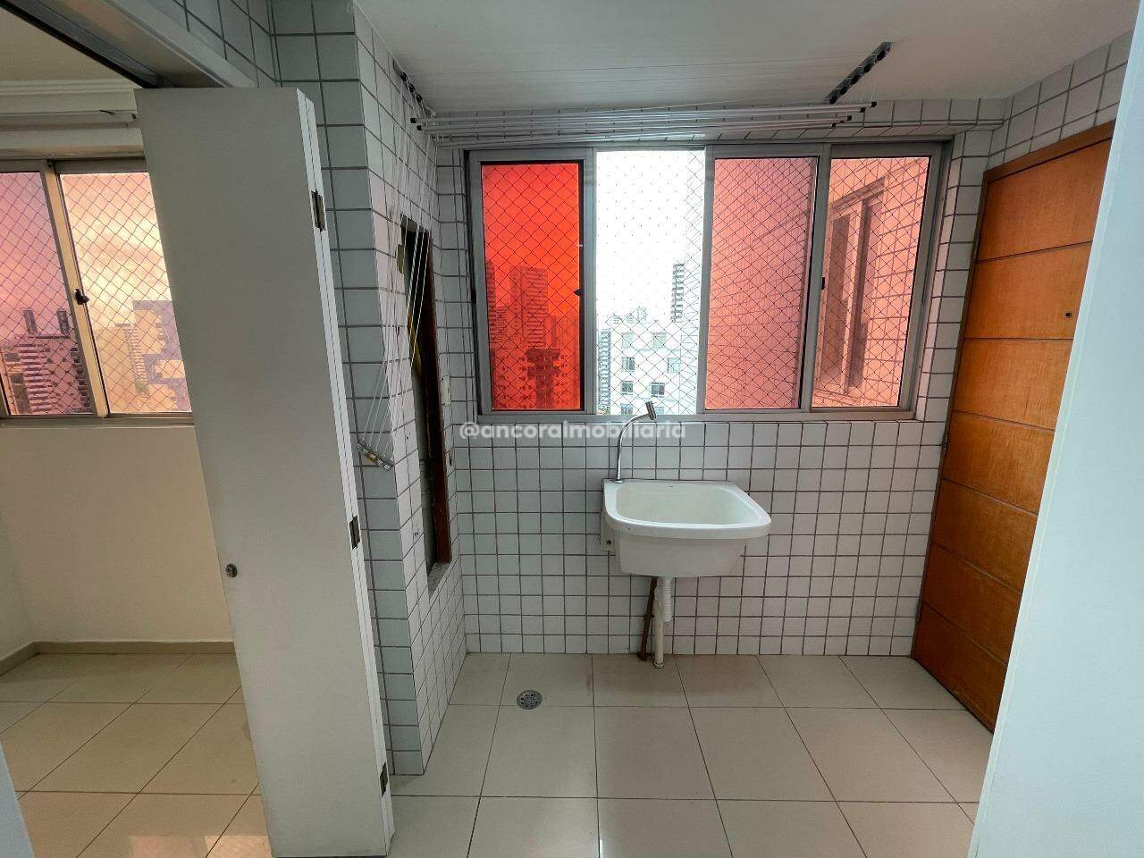 Apartamento para aluguel no Graças: