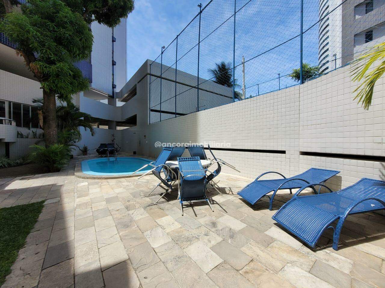 Apartamento para aluguel no Graças: