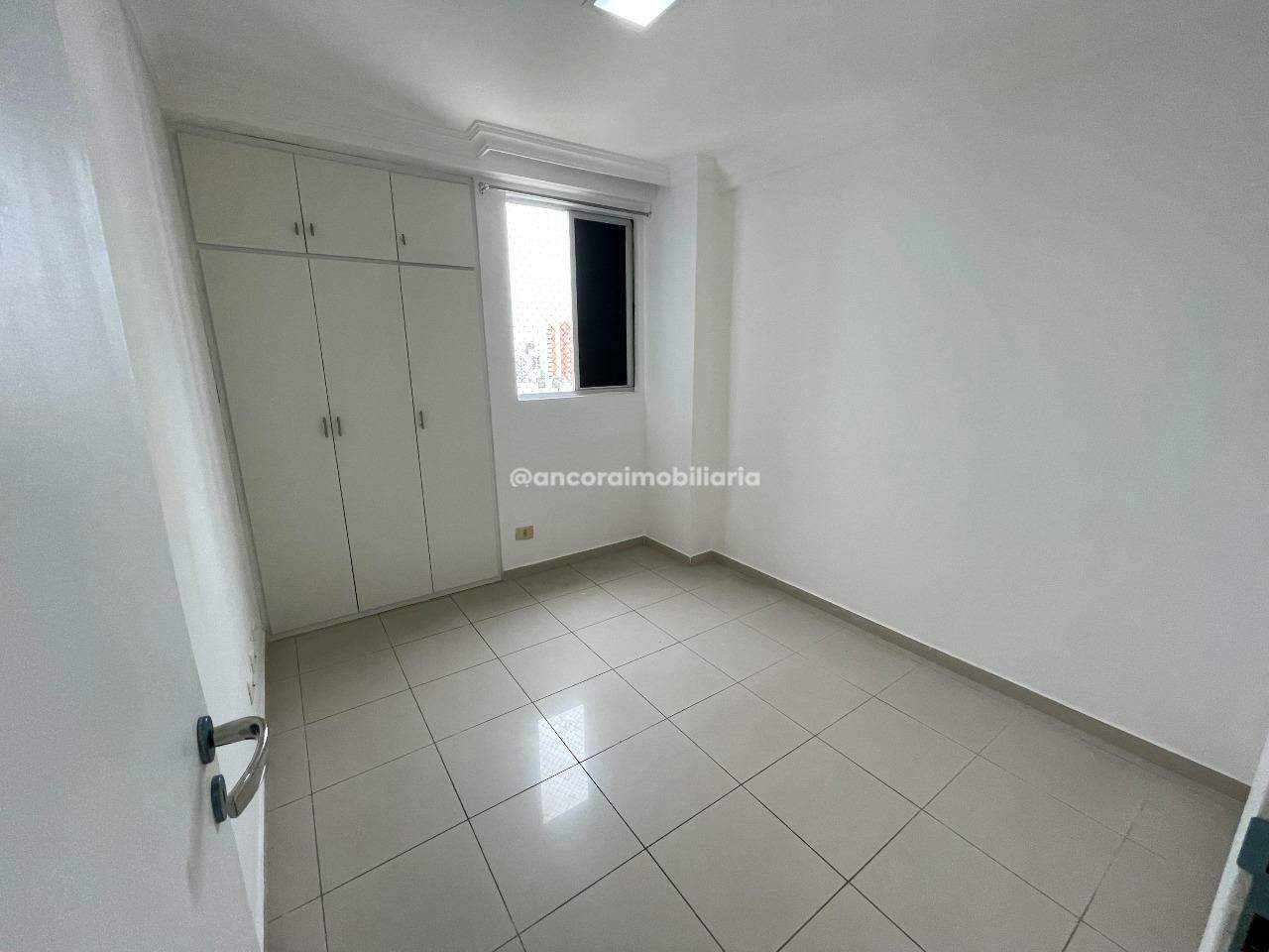 Apartamento para aluguel no Graças: