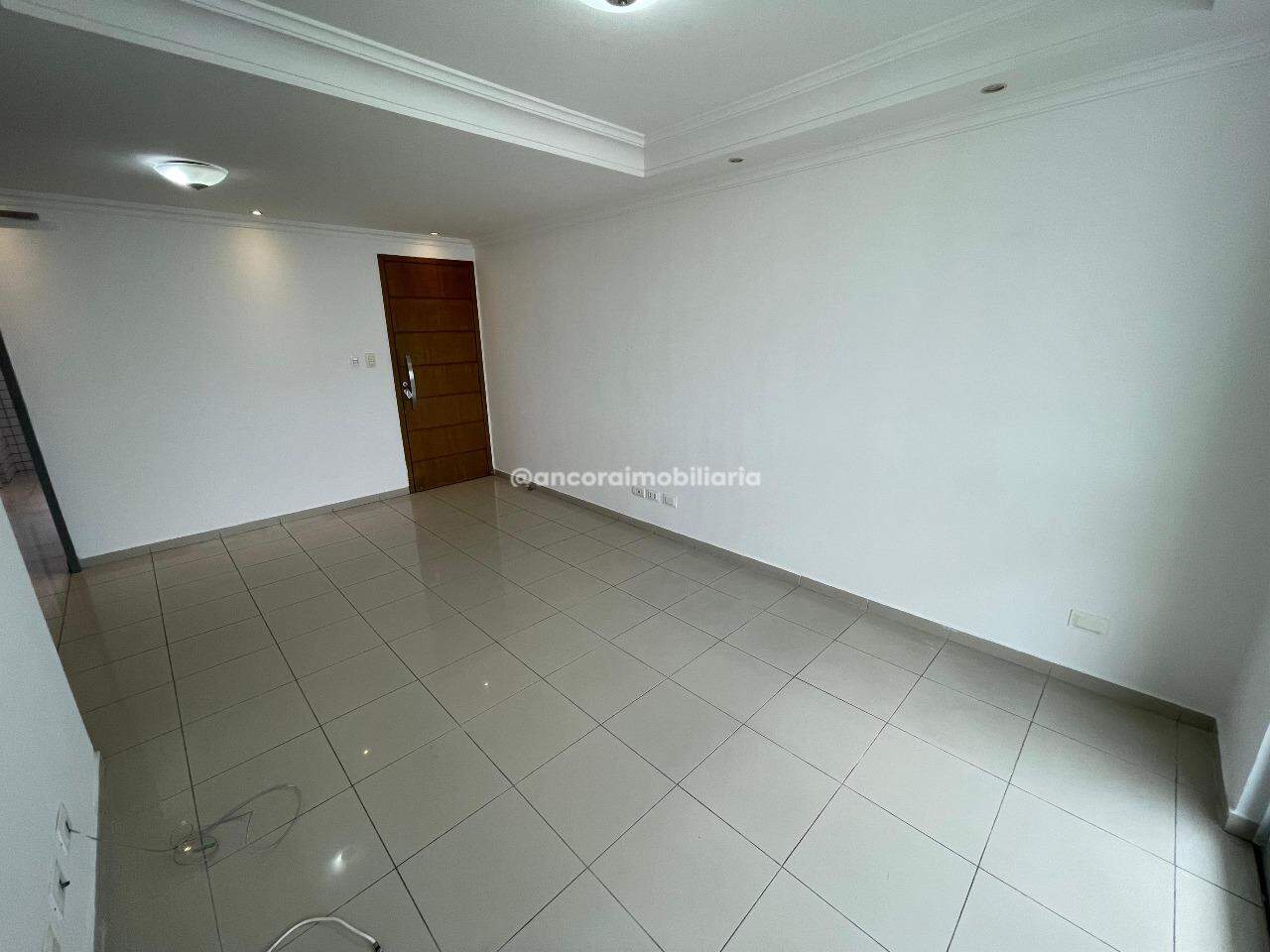 Apartamento para aluguel no Graças: