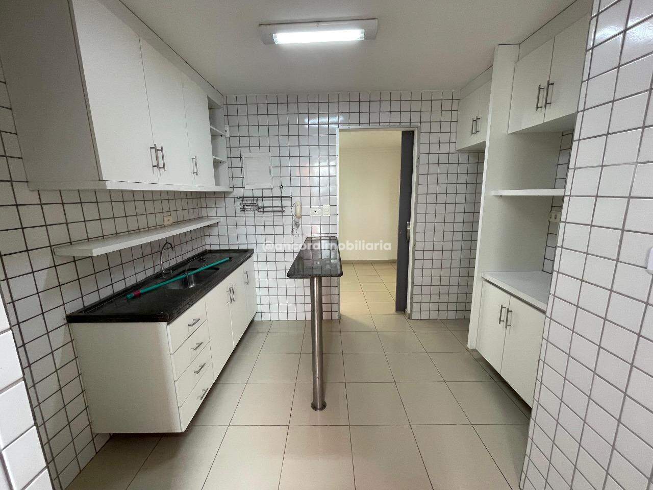 Apartamento para aluguel no Graças: