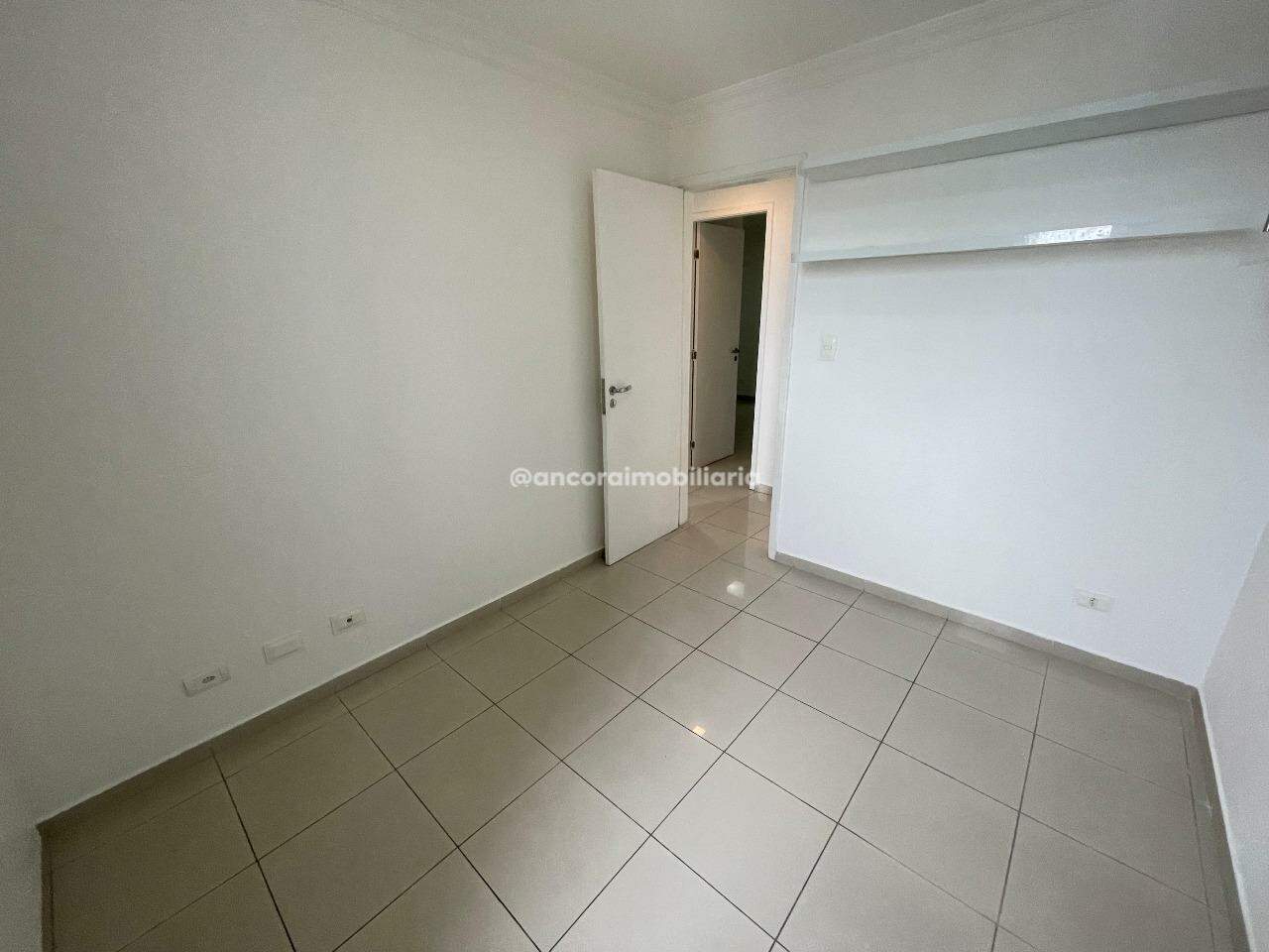 Apartamento para aluguel no Graças:
