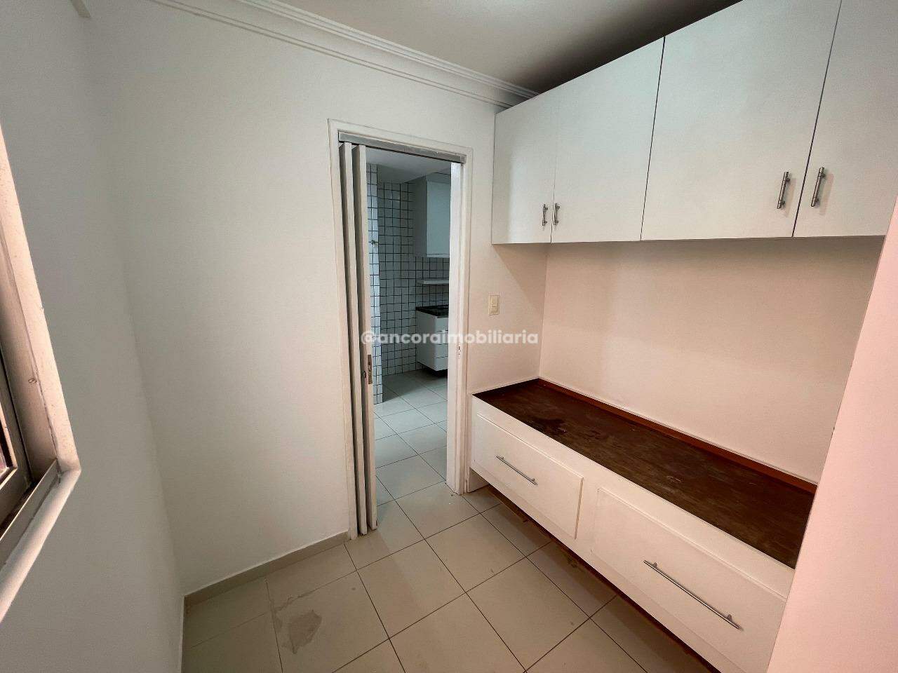 Apartamento para aluguel no Graças: