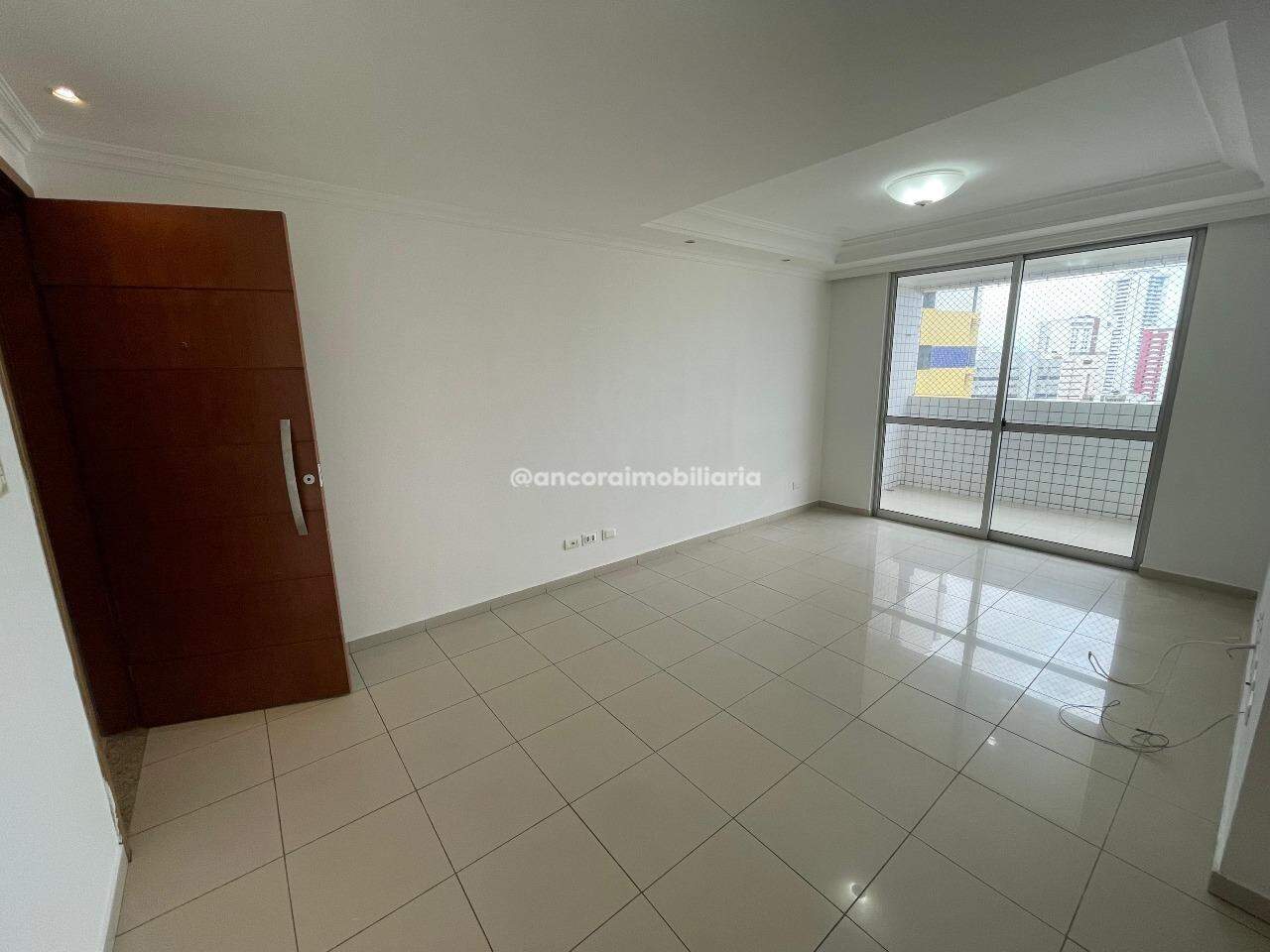Apartamento para aluguel no Graças: