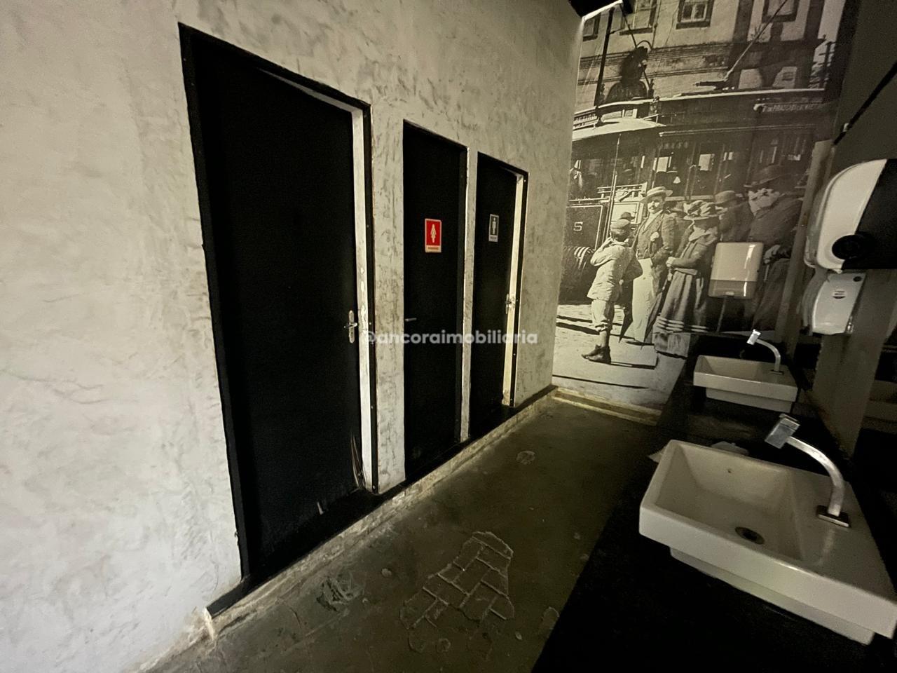 Casa Comercial para aluguel no Espinheiro: 