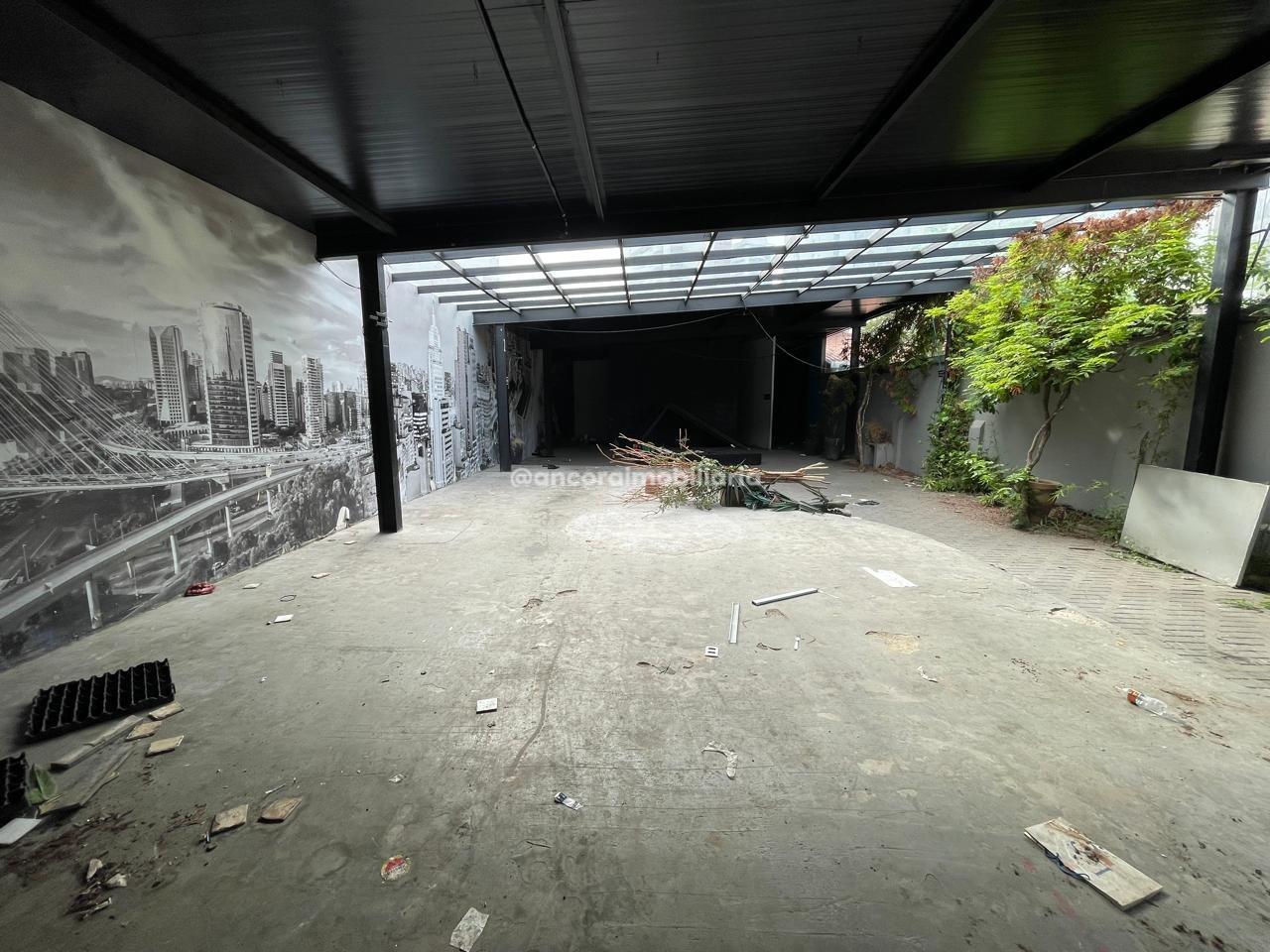 Casa Comercial para aluguel no Espinheiro: 