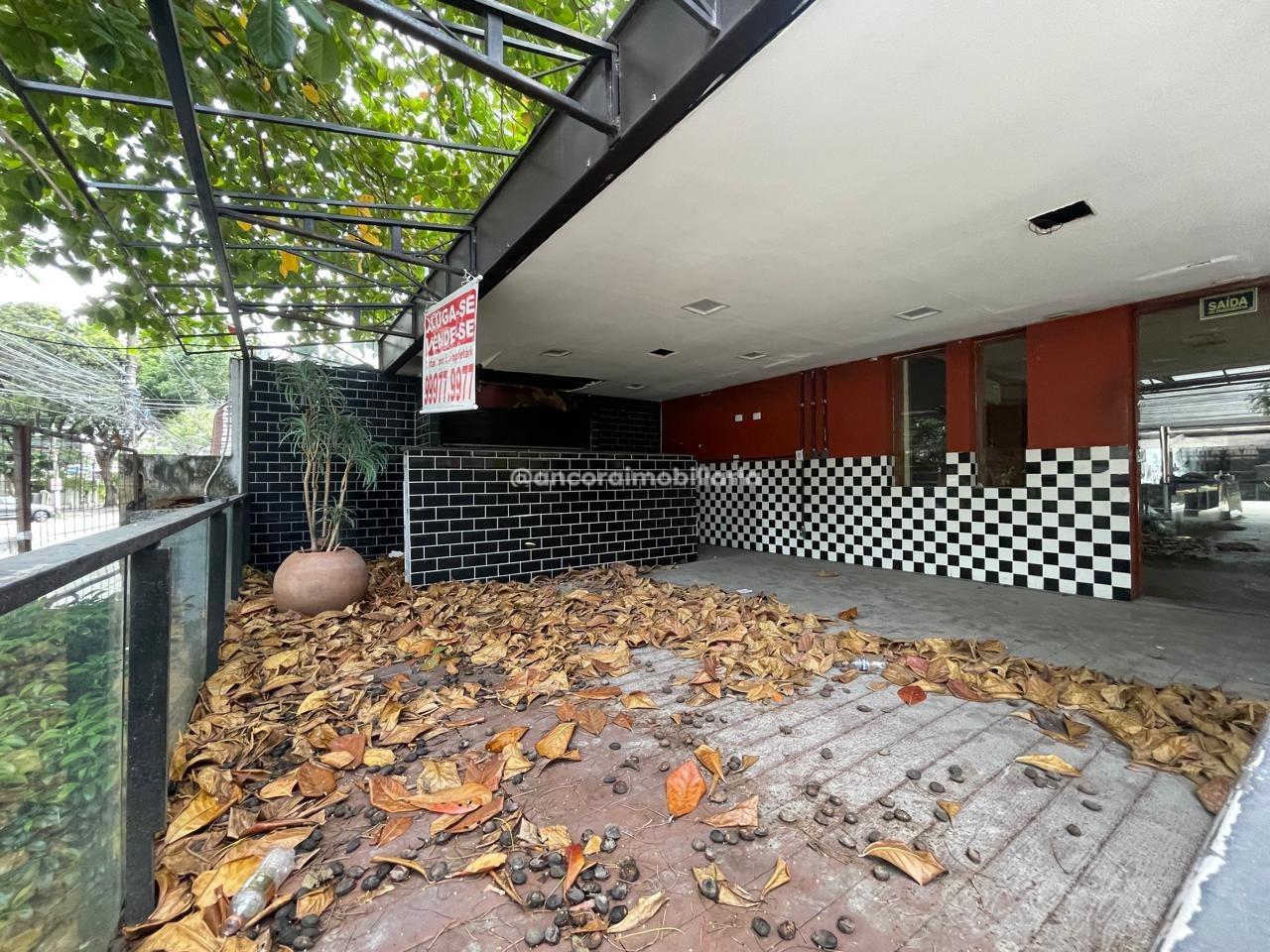 Casa Comercial para aluguel no Espinheiro: 