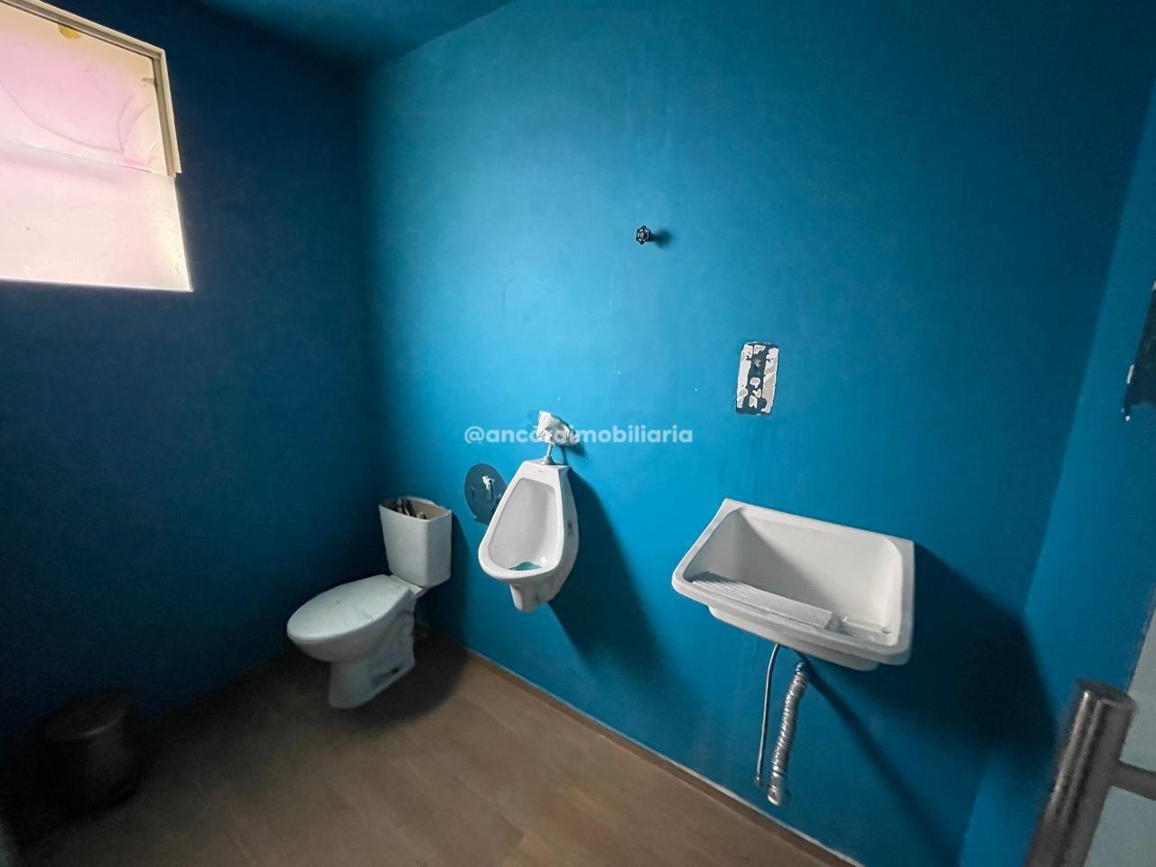 Casa Comercial para aluguel no Espinheiro: 