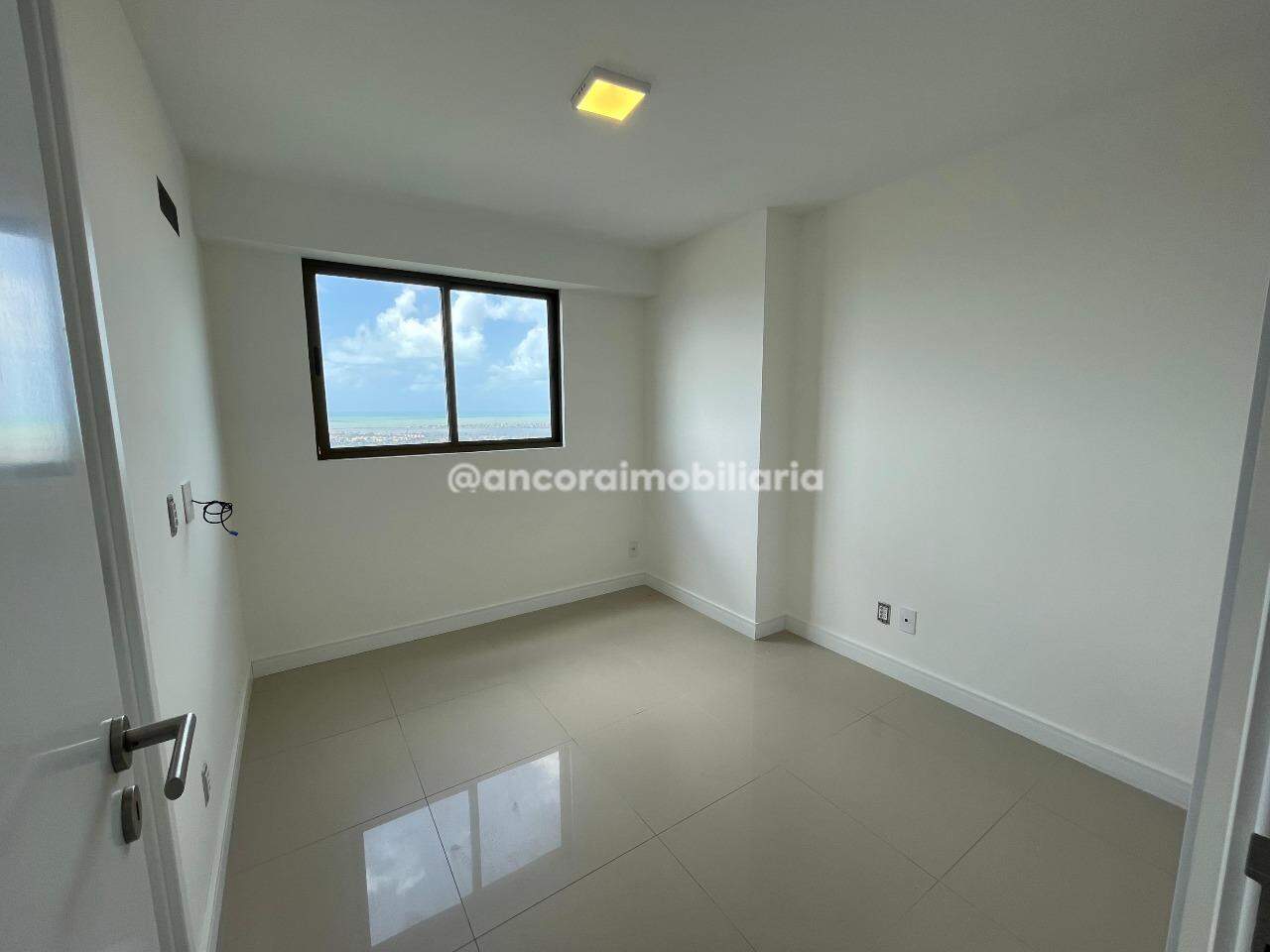 Apartamento para aluguel no Ilha do Retiro: 