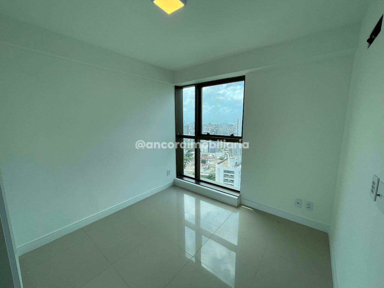 Apartamento para aluguel no Ilha do Retiro: 