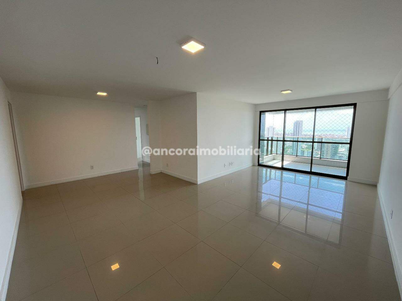 Apartamento para aluguel no Ilha do Retiro: 