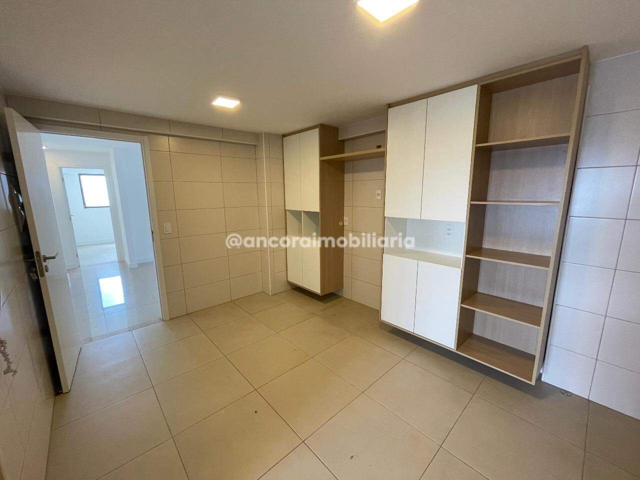 Apartamento para aluguel no Ilha do Retiro: 