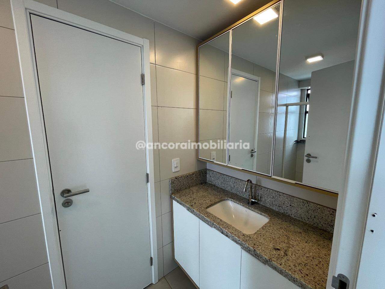 Apartamento para aluguel no Ilha do Retiro: 