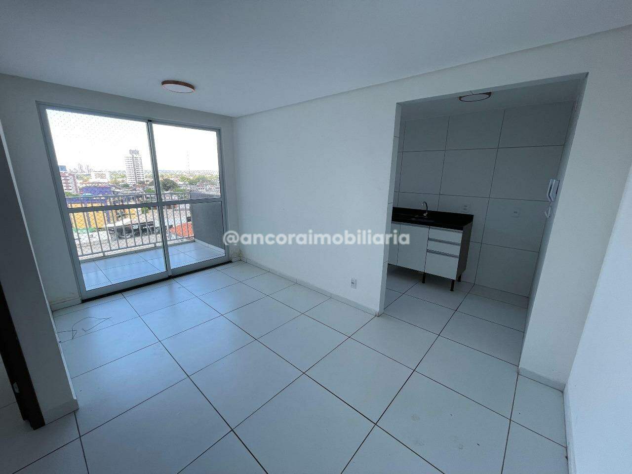 Apartamento para aluguel no Madalena: 