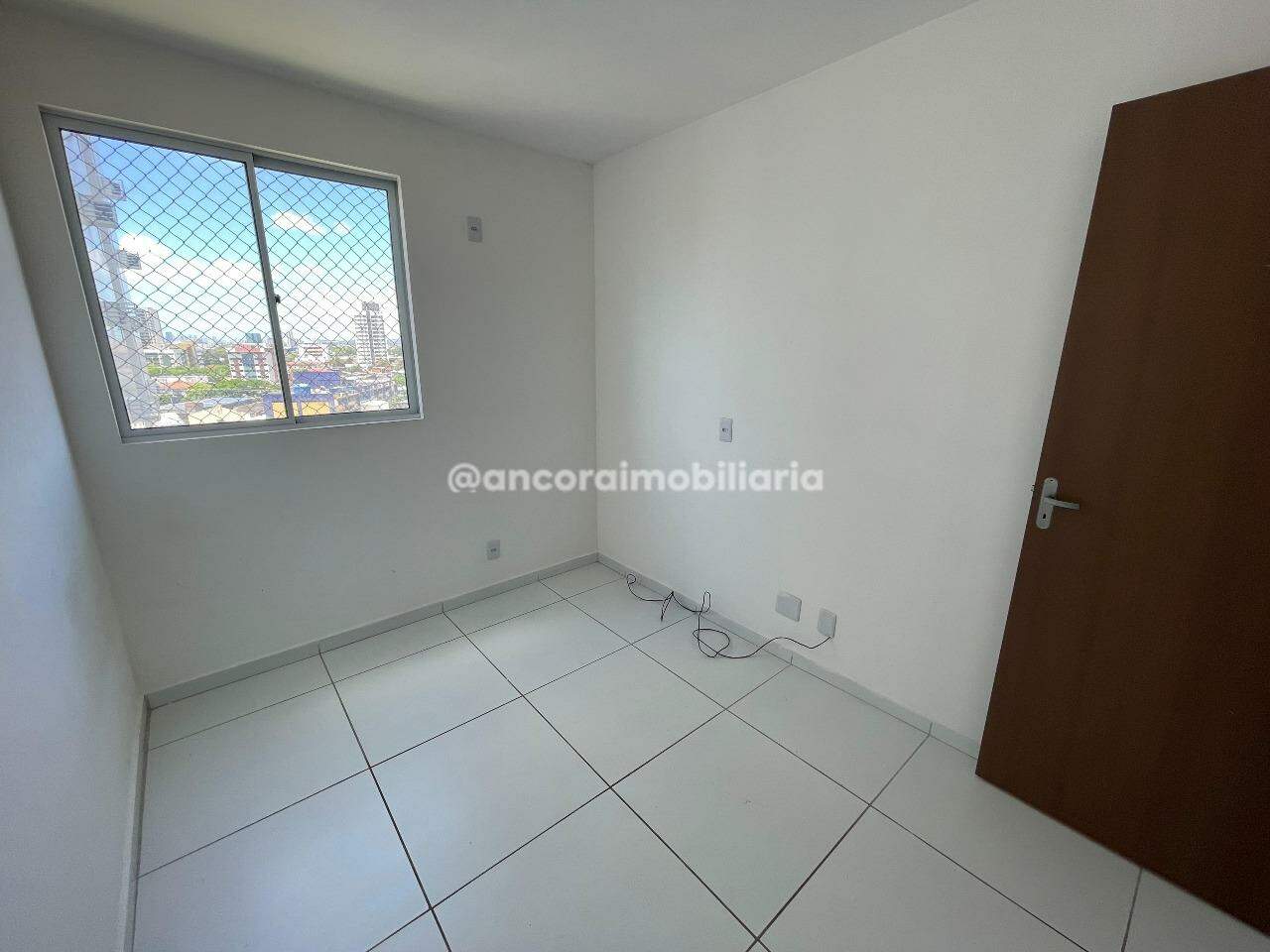 Apartamento para aluguel no Madalena: 