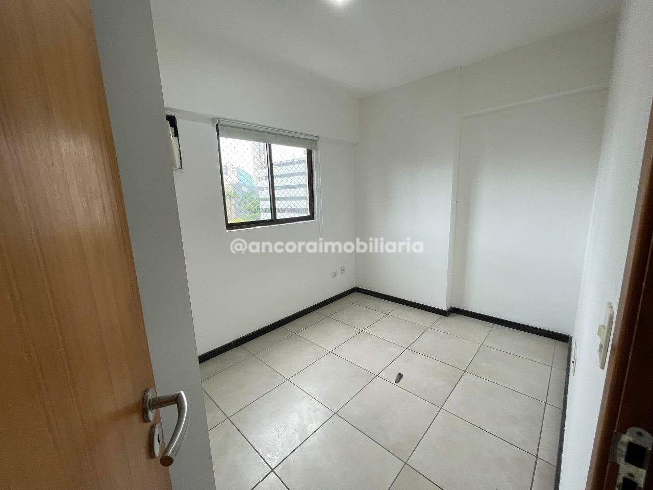 Apartamento para aluguel no Parnamirim: 