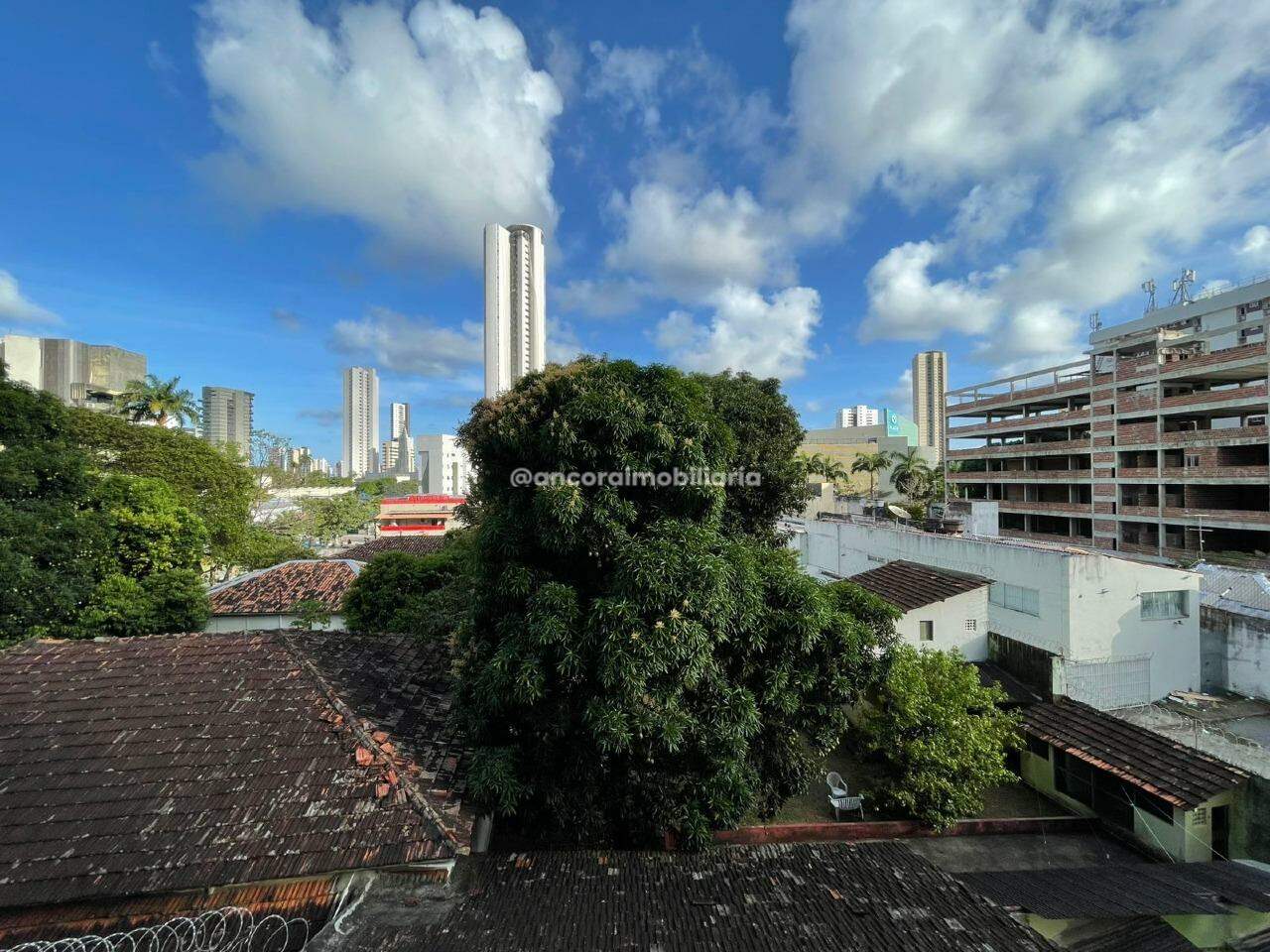 Apartamento para aluguel no Parnamirim: 