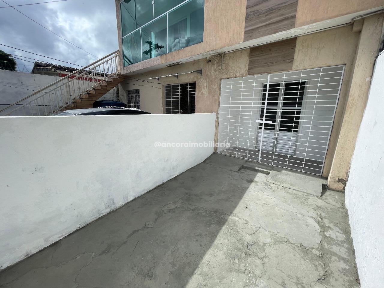 Casa para aluguel no Cordeiro: 