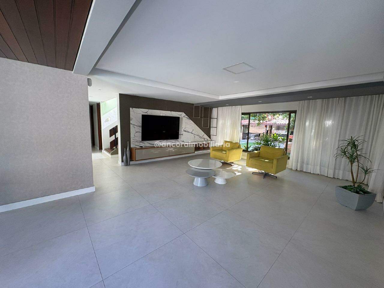 Casa para aluguel no Candeias: 