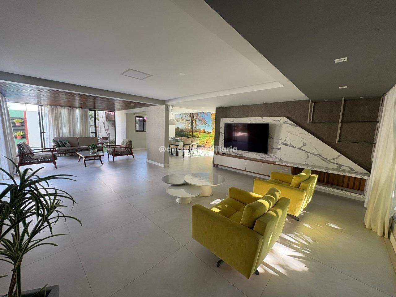 Casa para aluguel no Candeias: 