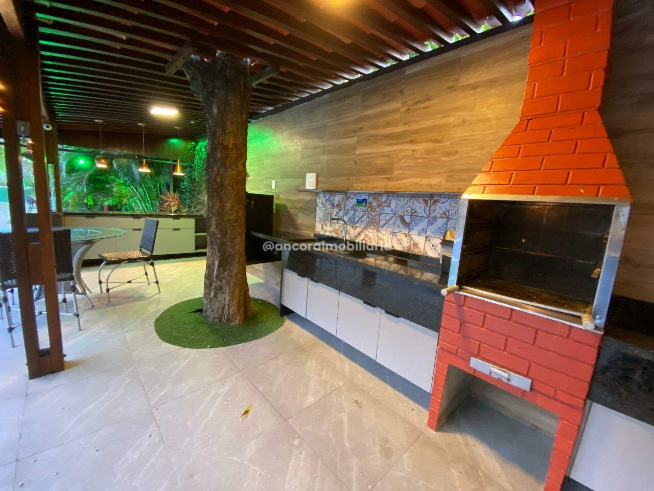 Casa para aluguel no Candeias: 