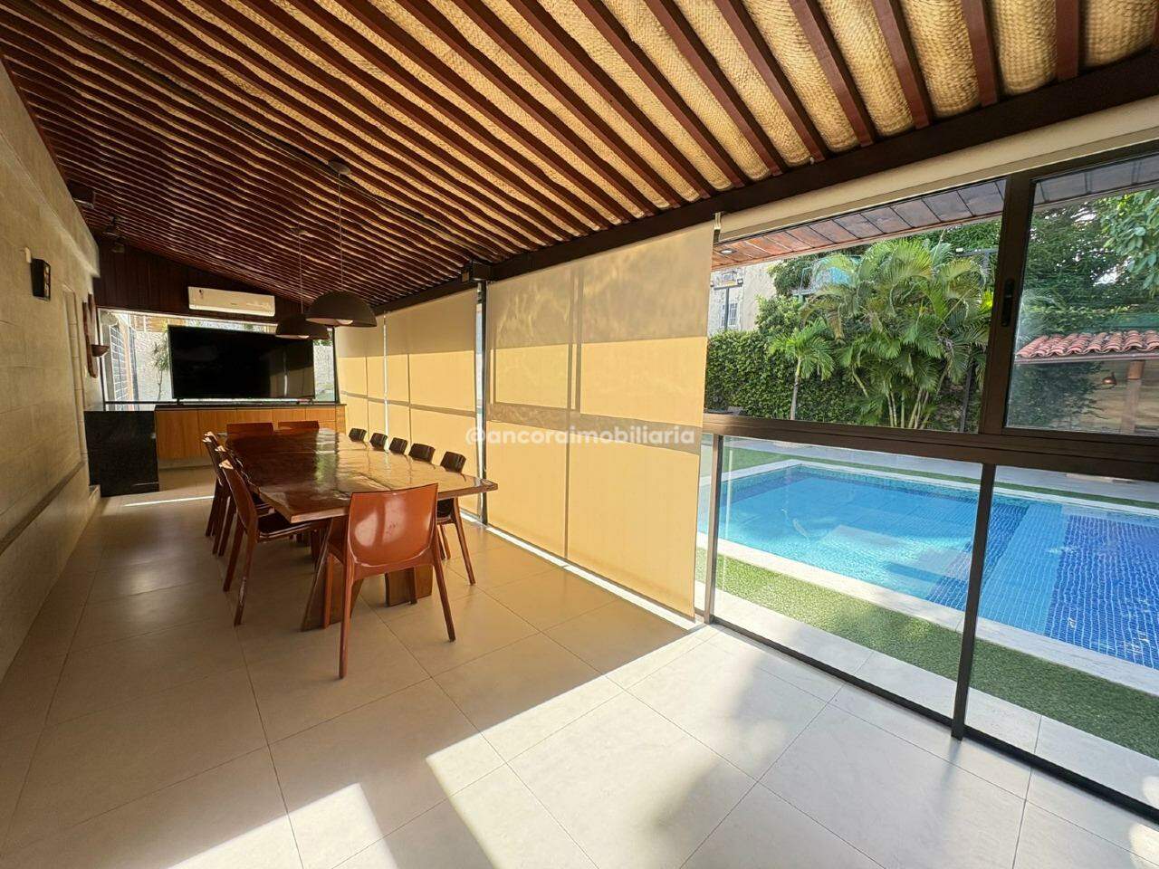 Casa para aluguel no Candeias: 