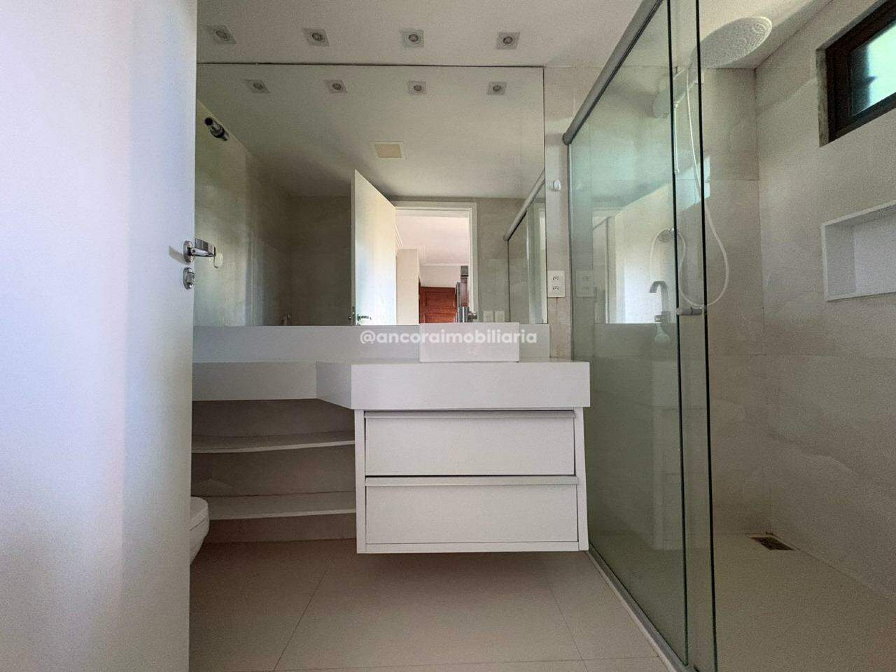 Casa para aluguel no Candeias: 