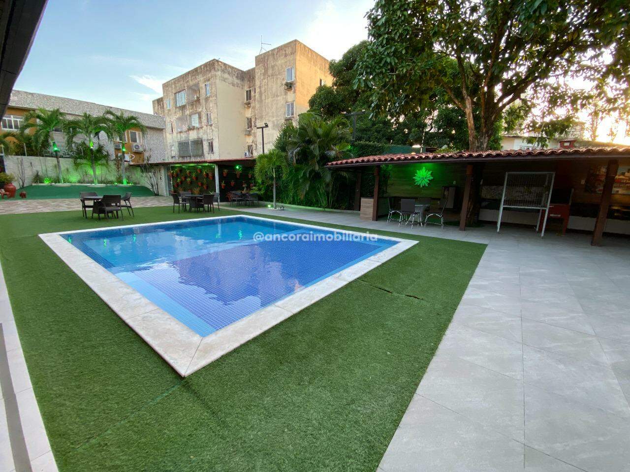 Casa para aluguel no Candeias: 