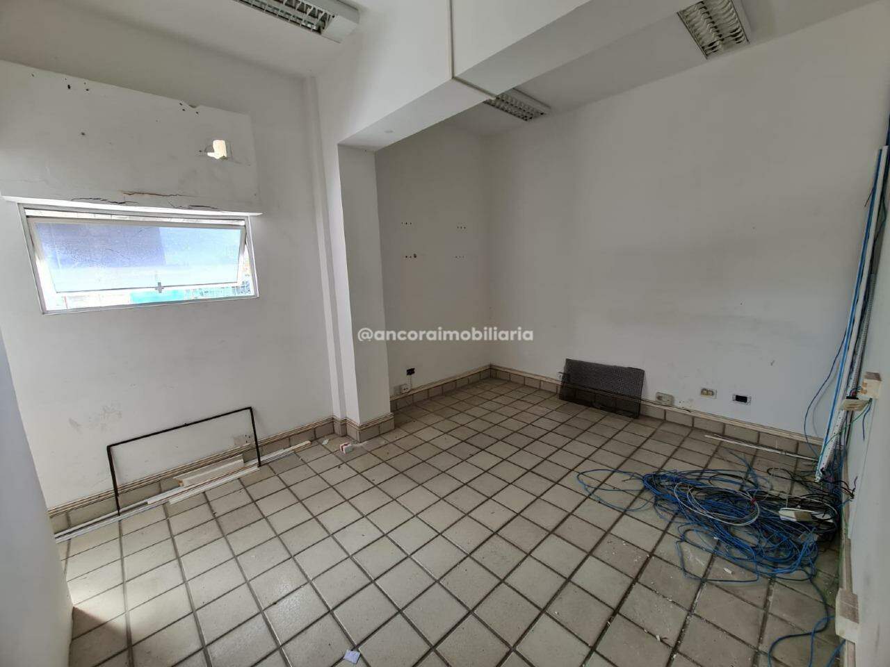 Sala para aluguel no Boa Vista: