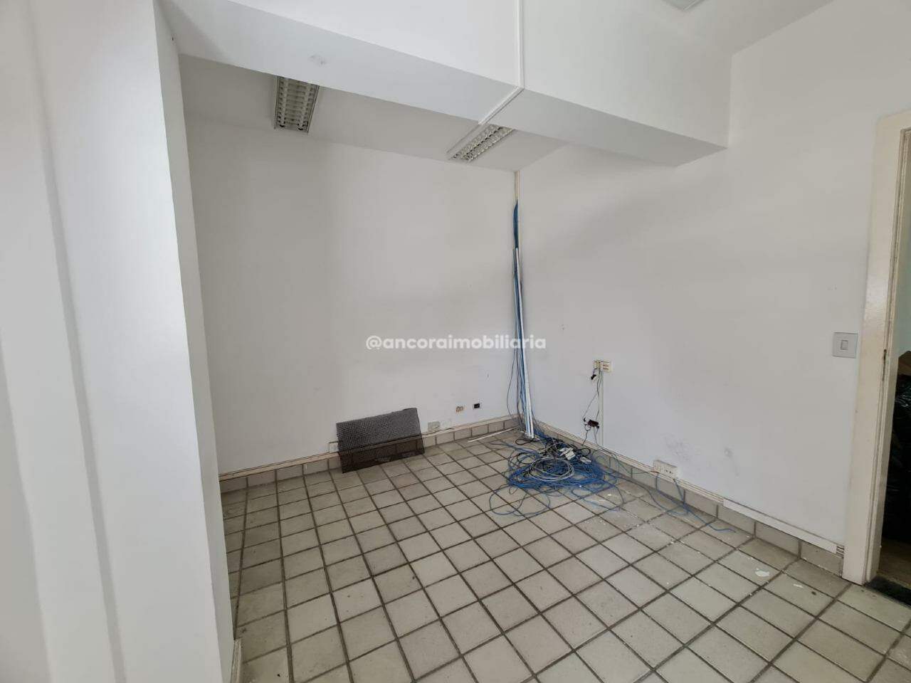 Sala para aluguel no Boa Vista: