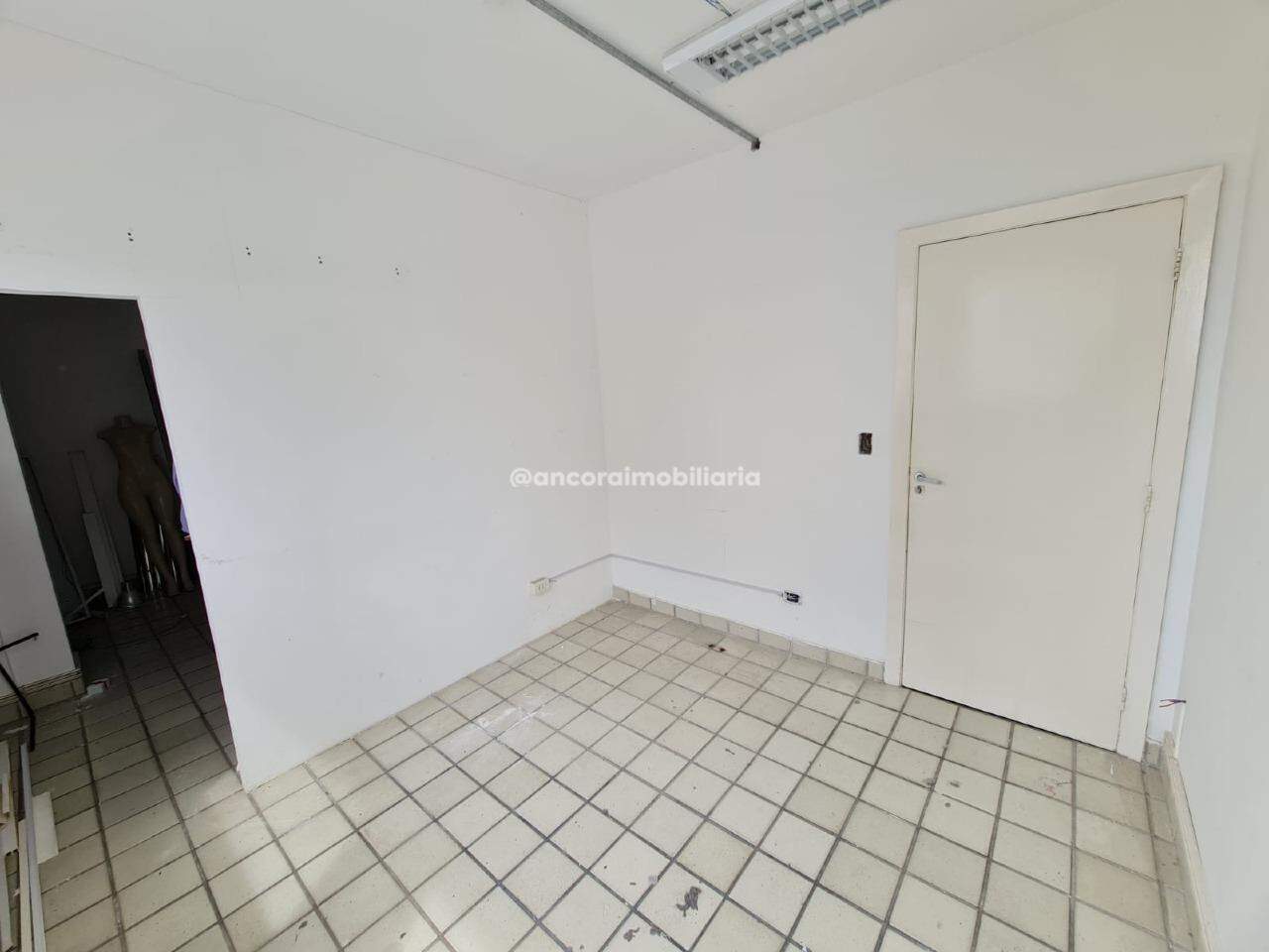 Sala para aluguel no Boa Vista: