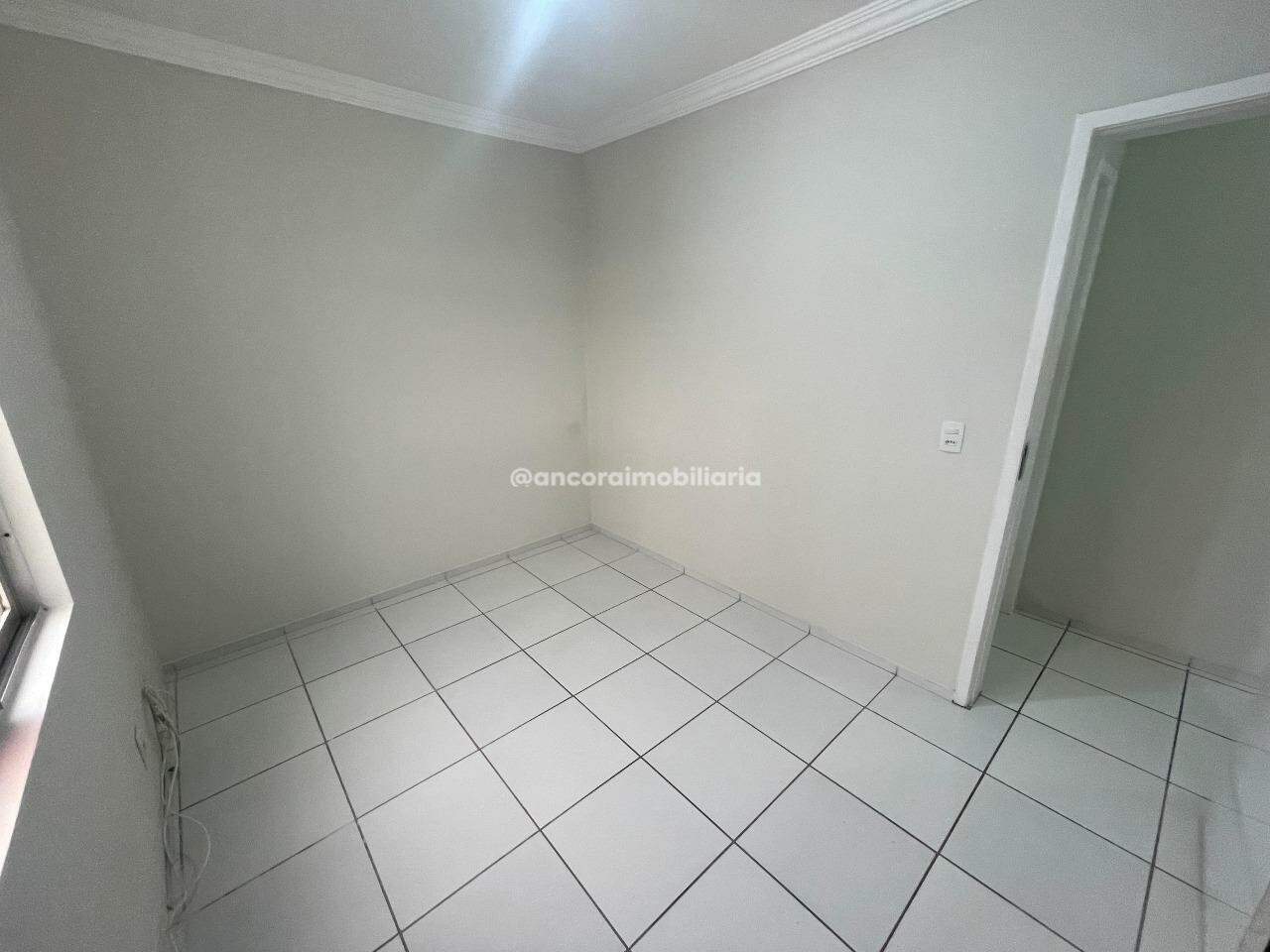 Apartamento para aluguel no Encruzilhada: 