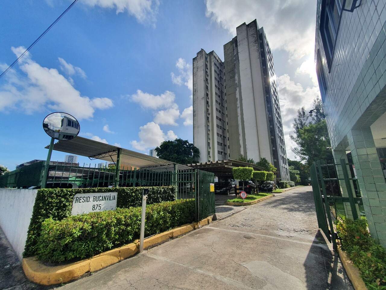 Apartamento para aluguel no Encruzilhada: 