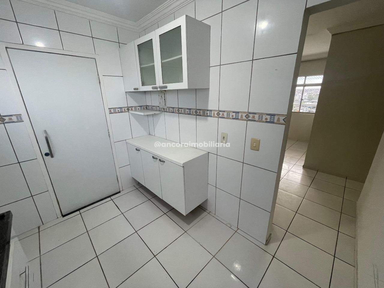 Apartamento para aluguel no Encruzilhada: 