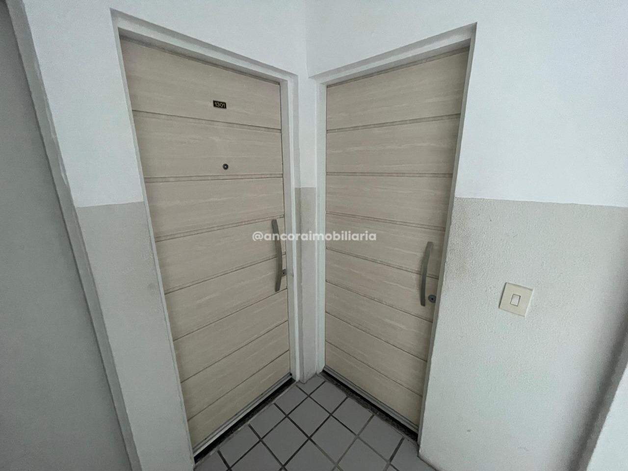 Apartamento para aluguel no Encruzilhada: 