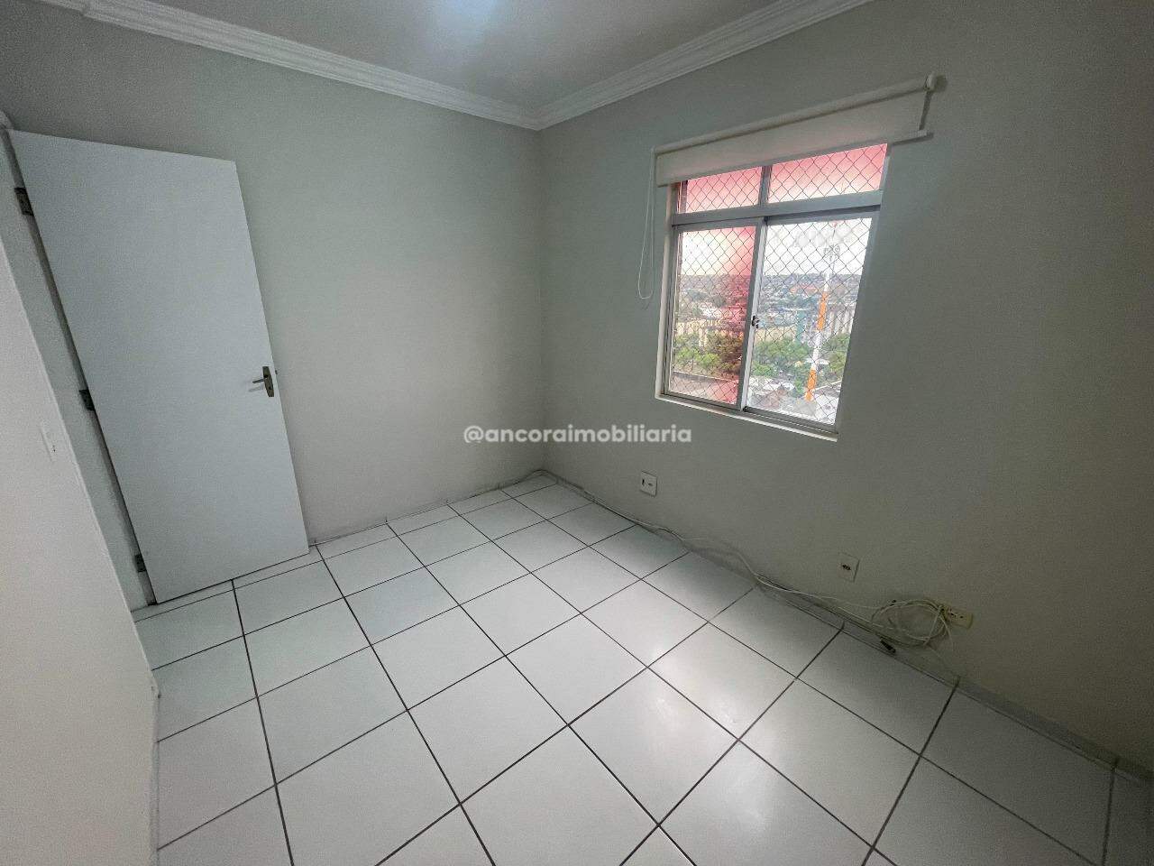 Apartamento para aluguel no Encruzilhada: 