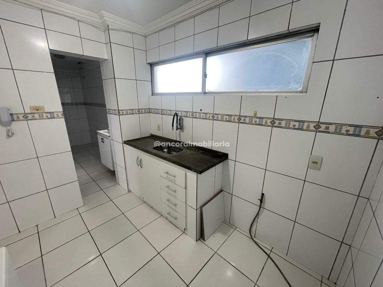 Apartamento para aluguel no Encruzilhada: 
